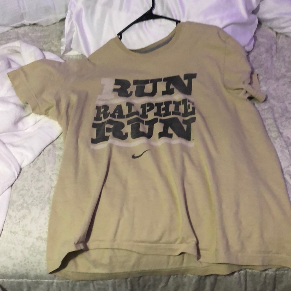 t shirt